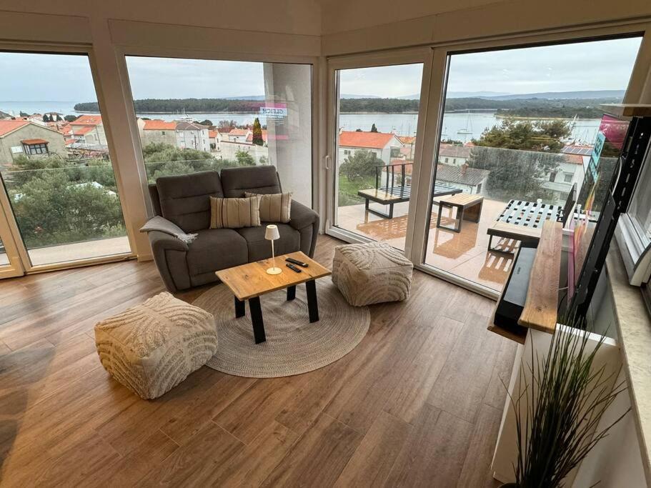 Panorama Penthouse 普纳特 外观 照片