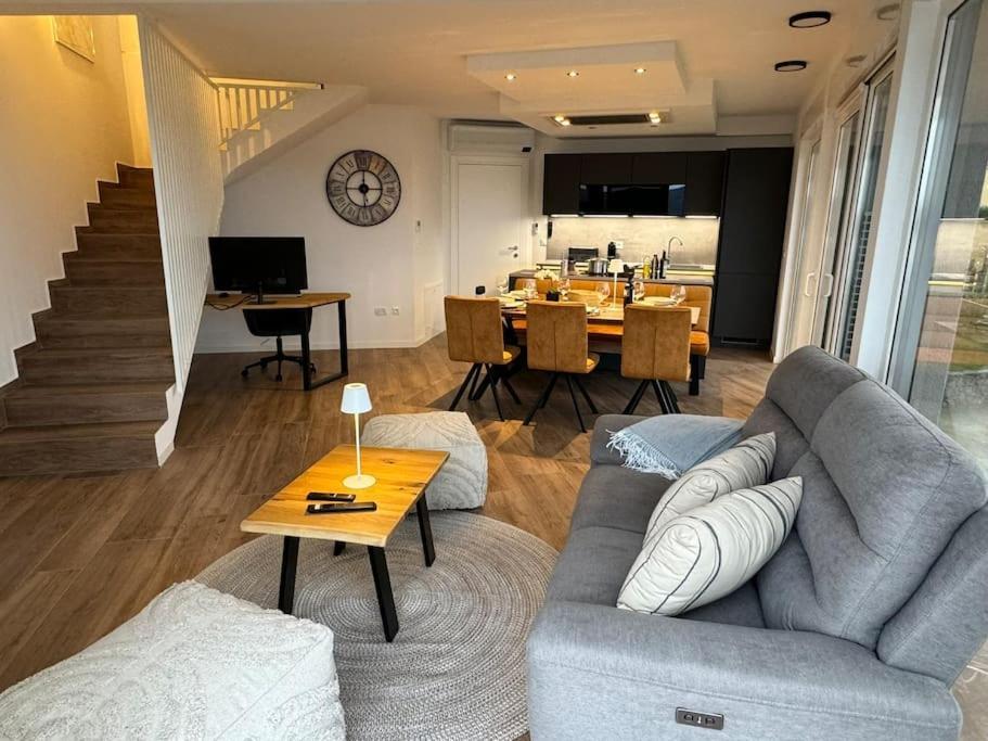 Panorama Penthouse 普纳特 外观 照片