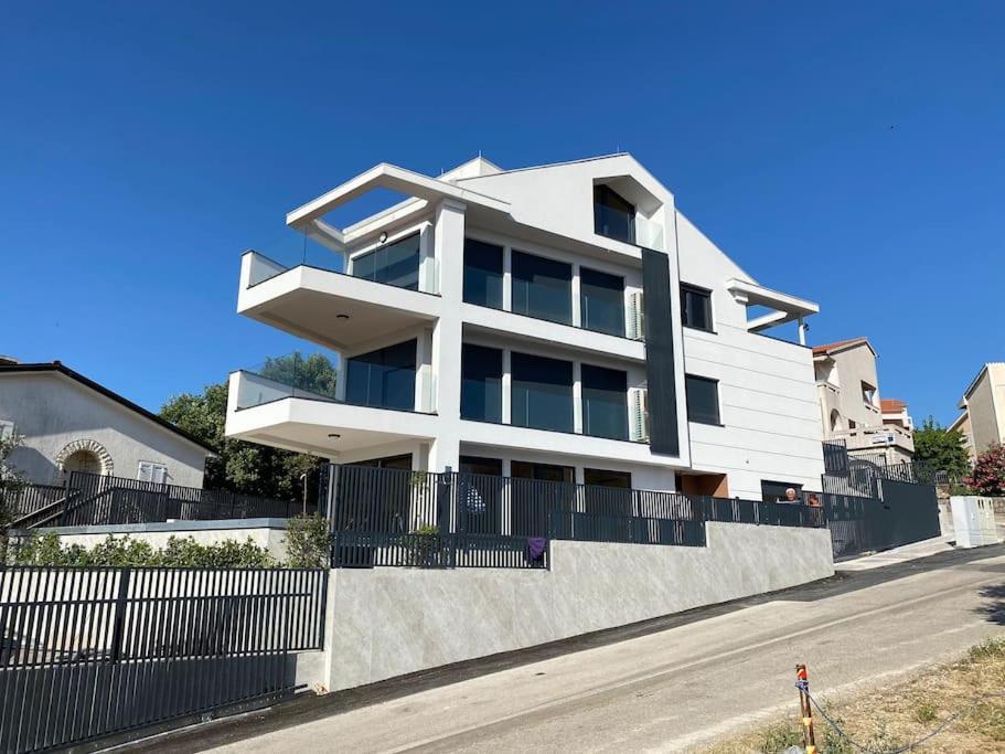 Panorama Penthouse 普纳特 外观 照片